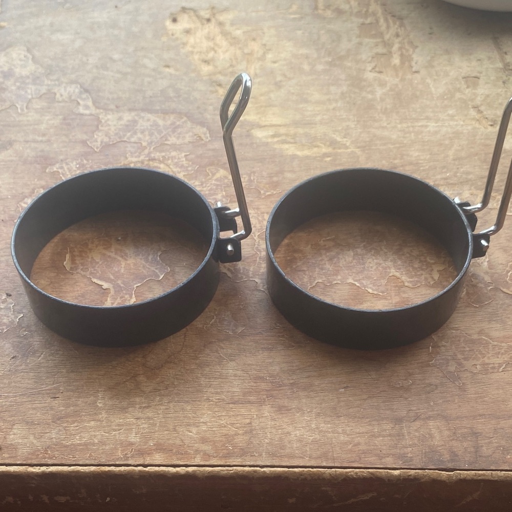 3/$15. Black egg rings for cooking round eggs